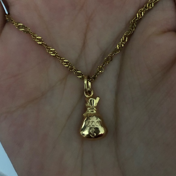 Pandora Jewelry - 14k solid yellow gold money bag pendant and chain necklace